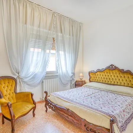 Awesome In With Wifi Holiday home