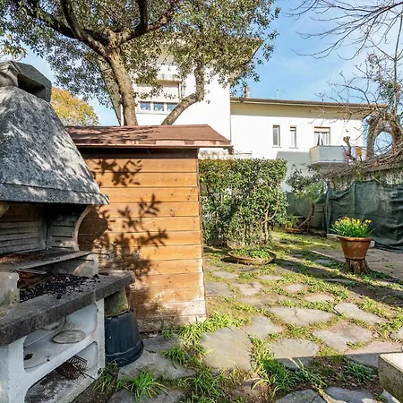 Awesome In With Wifi Holiday home